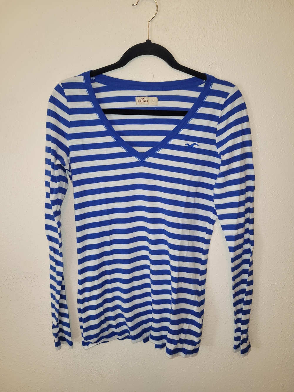 Hollister Royal Blue White Striped Long Sleeve V Neck Top Size Large